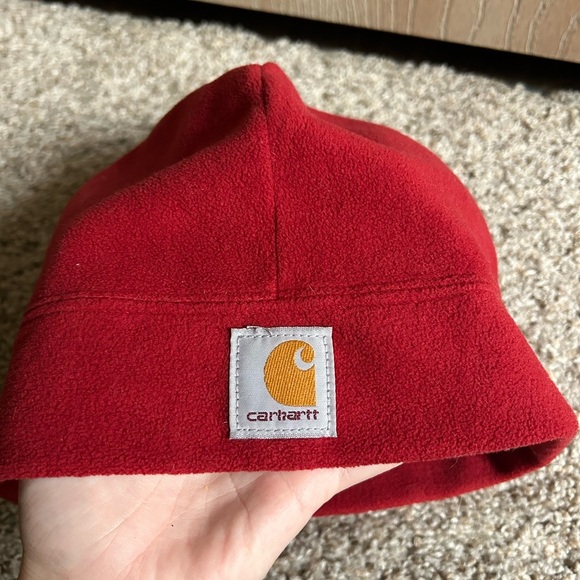 Carhartt Men's Soft Fleece Hat Red One Size 
Beanie Front Patch Outdoor Casual - Picture 3 of 6